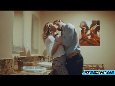 ❤️ ໃນເວລາທີ່ຜິວເນື້ອສີຂາວ busty seduces ທ່ານຢູ່ໃນຫ້ອງນ້ໍາສາທາລະນະ ວິດີໂອເພັນ ທີ່ lo.safehaus.top ❤